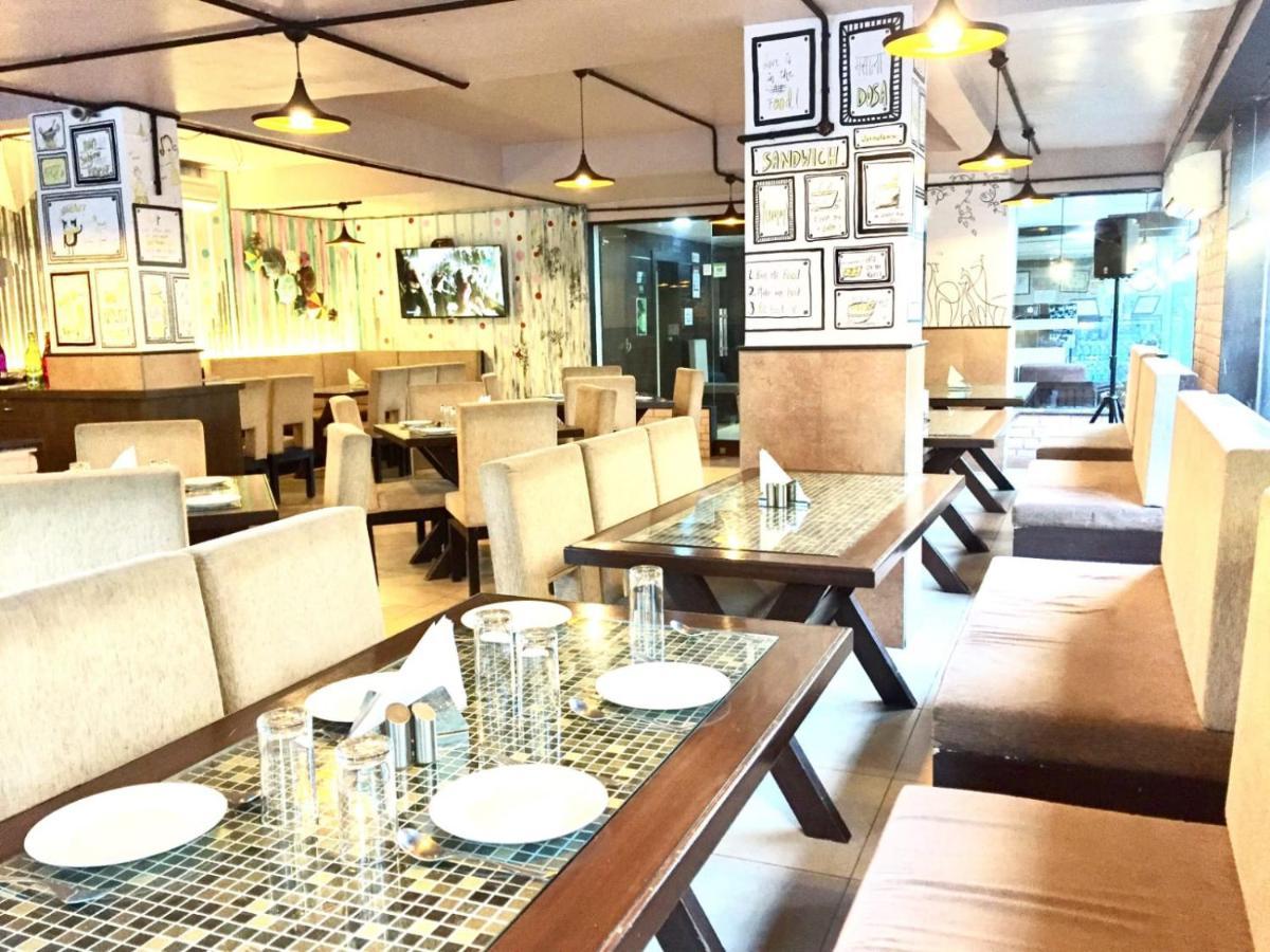 Treebo Trend Woodsvilla Suites Bapu Nagar Jaipur Extérieur photo